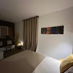Charmante Maison Avec Jardin *